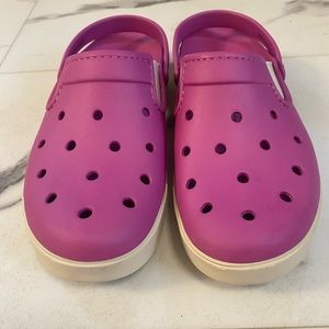 Crocs Wild Orchid & Stucco CitiLane Clog